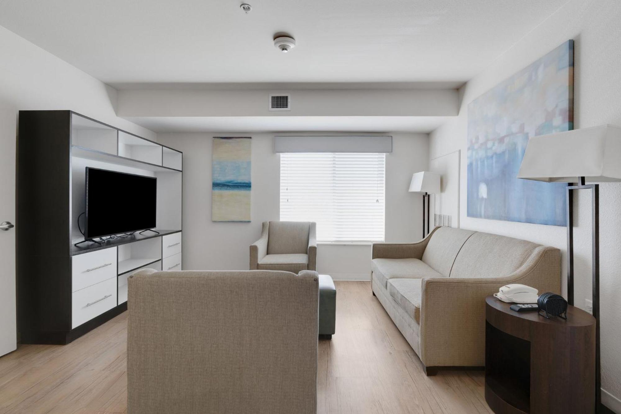 Simplicity At The Rim 1218 I Comfy 3 Bed 2 Bath * San Antonio